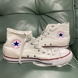 Canvas converse shoes
